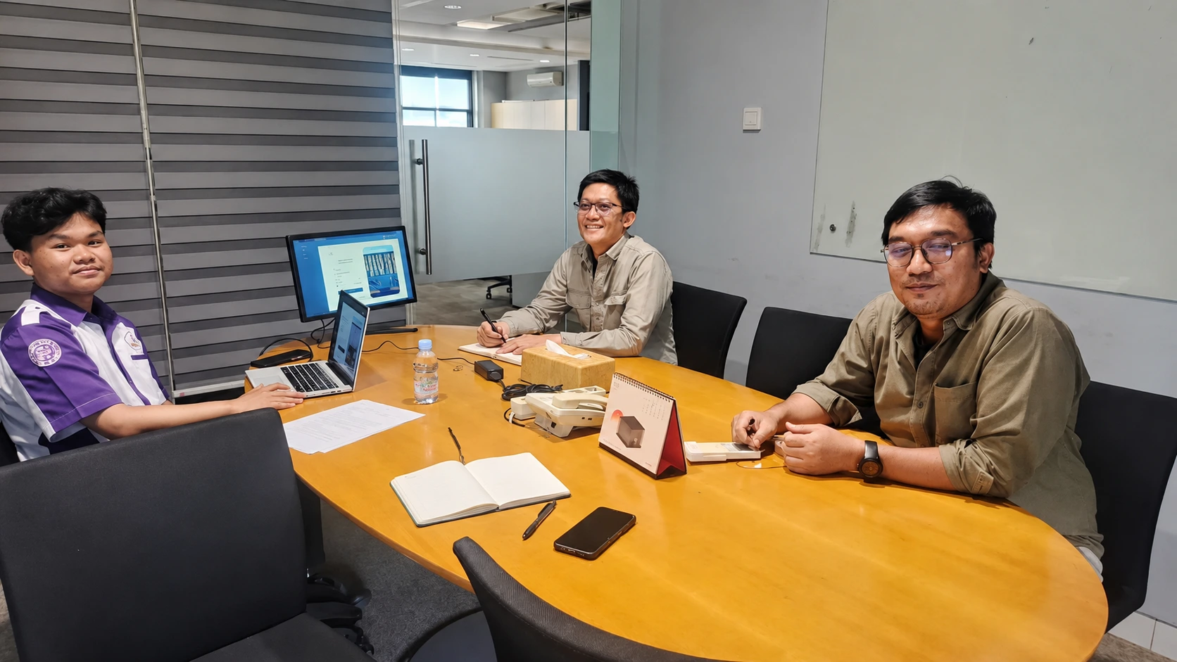 Team Meeting & Internship Collaboration at PT. Mahakam Berkah Bersama